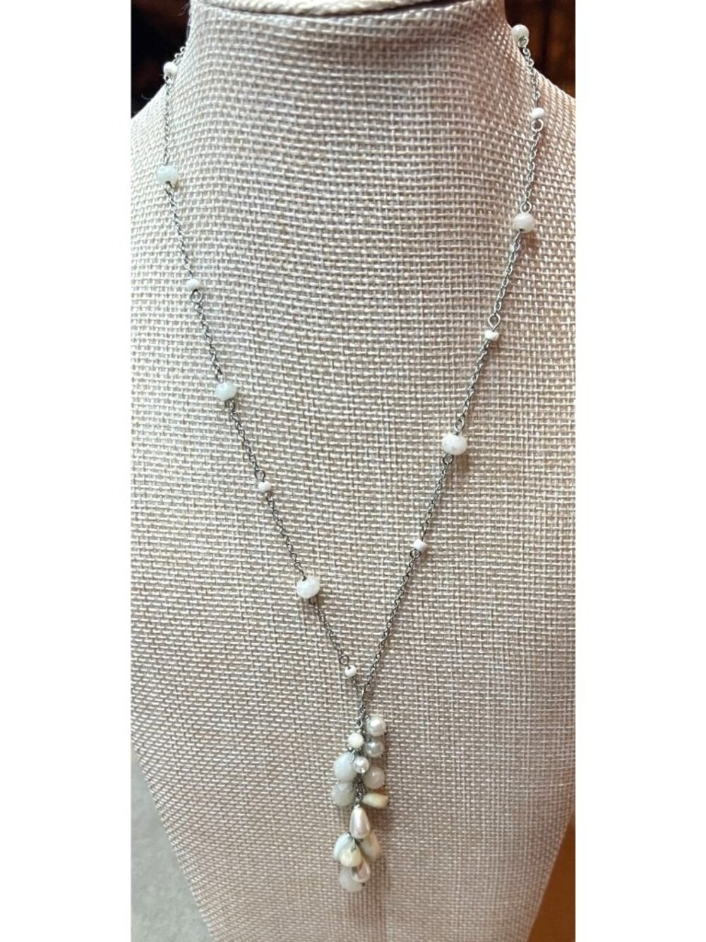 Vintage 90s Silver Tone Stationed Faux Pearl Lariat Y-Drop Cluster Necklace Coqu